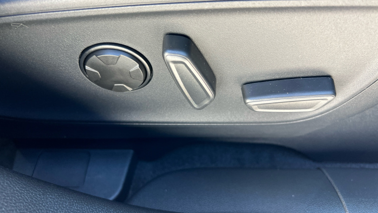Ford Kuga 2.5 FHEV Sound Edition 5dr CVT Hybrid Estate